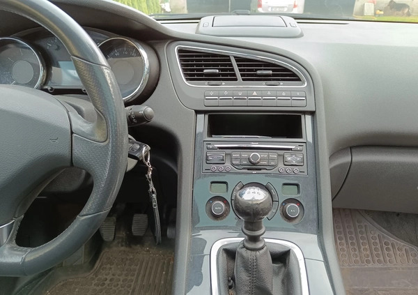 Peugeot 5008 cena 15900 przebieg: 245000, rok produkcji 2010 z Szlichtyngowa małe 79